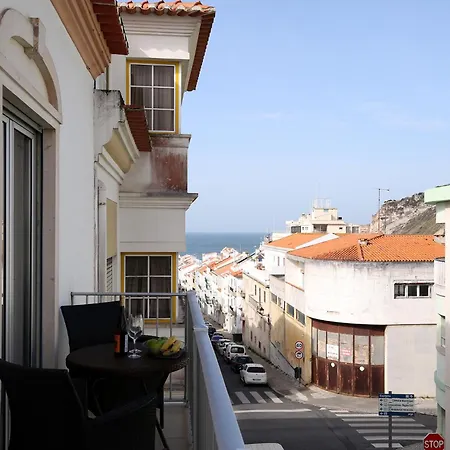 Gasthuis Vitoria - Com Varanda E Vista De Mar 3*